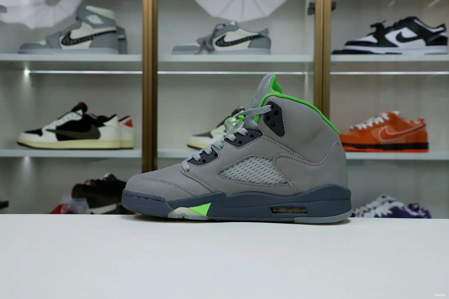 Kimikick 2022 BEAN' 5 RETRO JORDAN 'GREEN AIR 0430